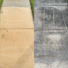 House-Wash-and-Driveway-Cleaning-in-Kissimmee-FL 2